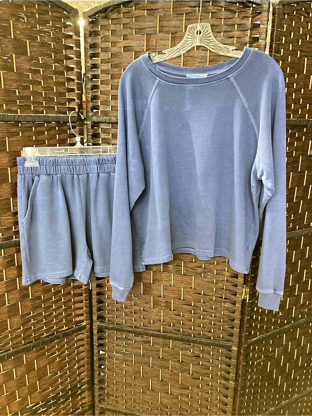Zenana Crew Neck Fleece Long Sleeve Sweatshirt & Shorts Set Small New Loungewear